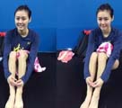 水に咲く美しい花たち　中国の水泳女子選手
