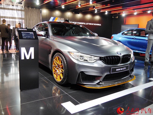 BMWがM4GTSを国内初発表　世界限定700台