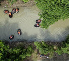 水郷の桶漕ぎ、新たな輝きを放つ古い街　浙江省