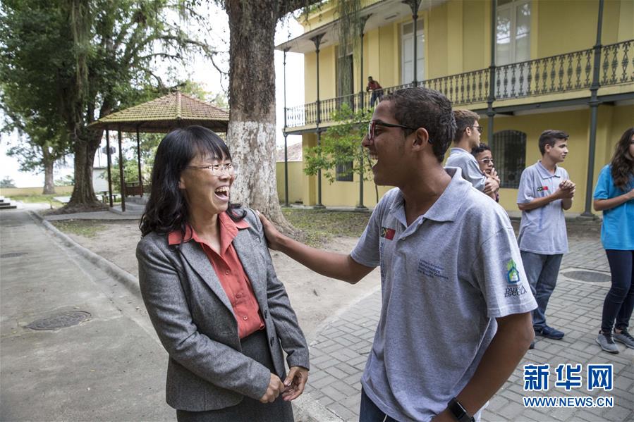 ブラジル人学生たちの「チャイナドリーム」、葡中双語学校へ潜入