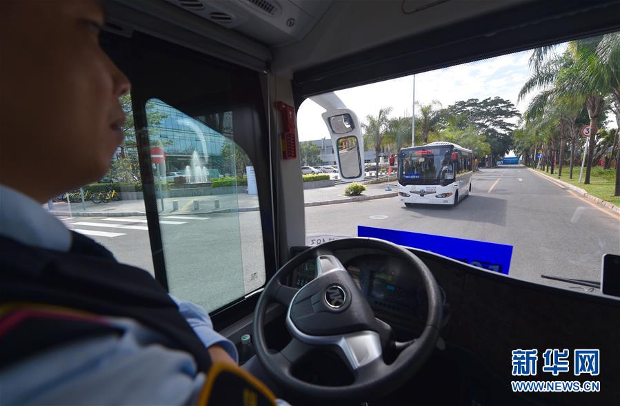 路線バススマート運転システム、深センで試験運行