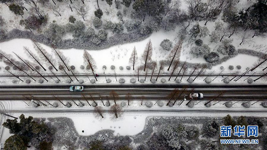 強い寒気の襲来を受け、中国中東部で大雪