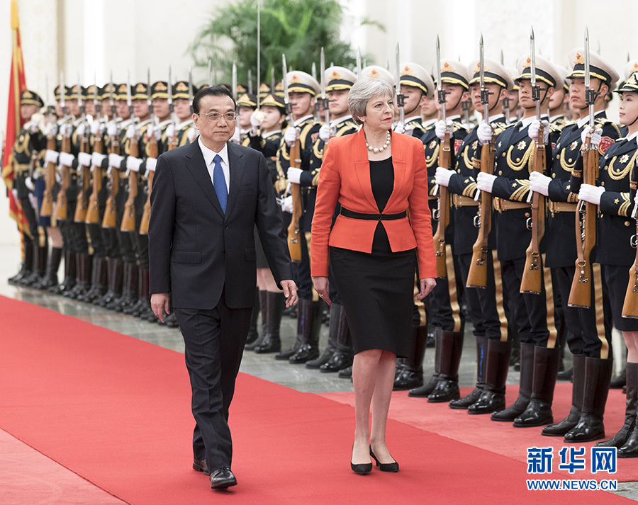 李克強総理とメイ英首相が会談