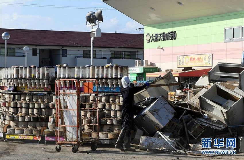 西日本豪雨、水害が被災地に残した傷跡