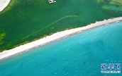 新疆のサリム湖の美しい風景