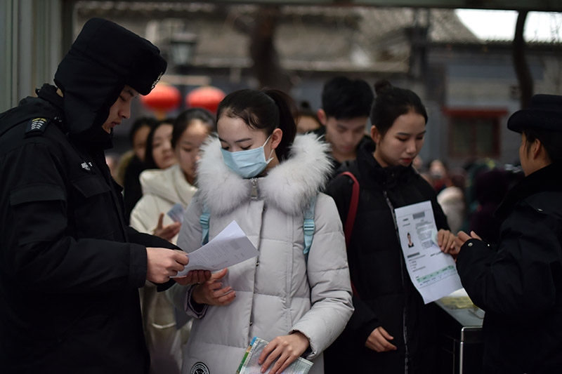 雪が舞い落ちる中、中央戯劇学院で2019年度本科生専門テスト　北京