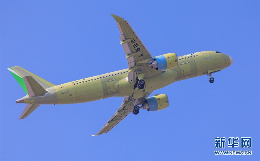 大型旅客機「C919」、106号機が初飛行に成功