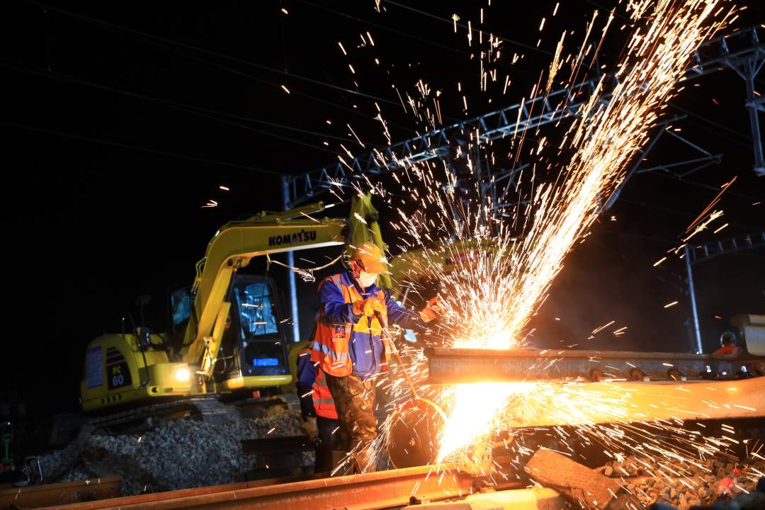 これぞ中国のスピード！一夜で変身遂げた高速鉄道駅