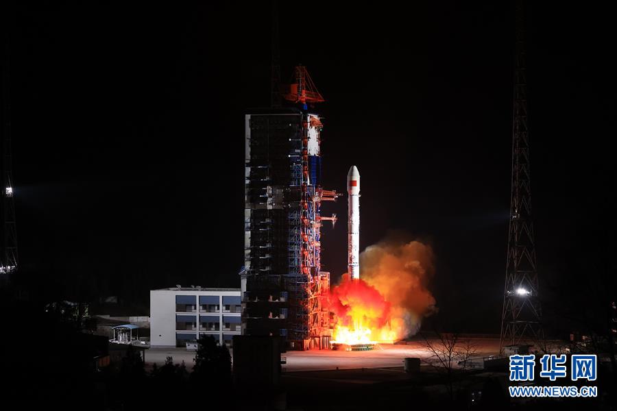 中国、「通信技術試験衛星6号」の打ち上げに成功