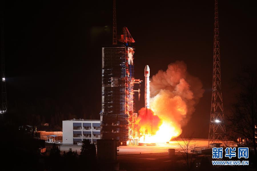 中国、「通信技術試験衛星6号」の打ち上げに成功