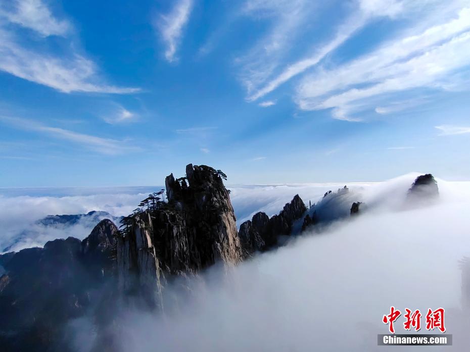 安徽省黄山に広がる雲海（撮影・凌強）。