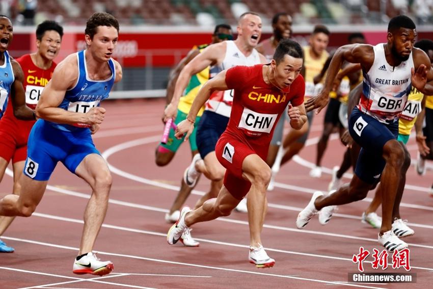 東京五輪の陸上競技男子4×100メートルリレーで中国が4位に入賞