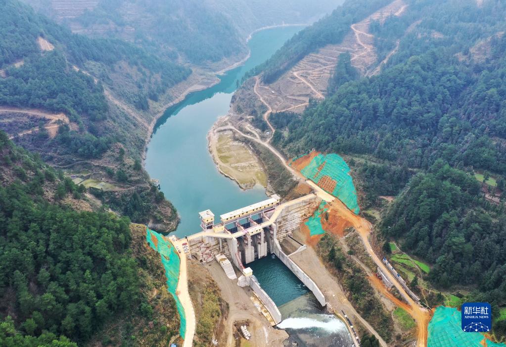 空寨ダムの貯水スタート　貴州省