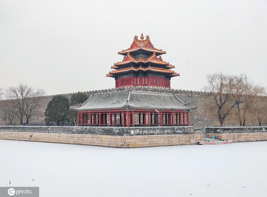 20日、故宮角楼の美しい雪景色（写真著作権は東方ICが所有のため転載禁止）。