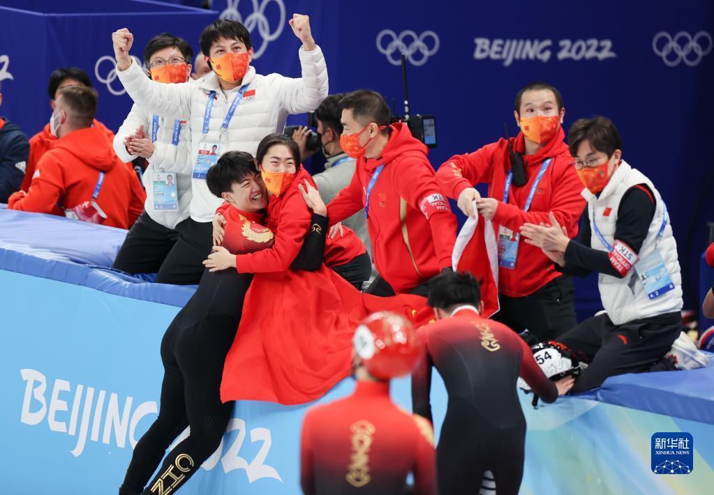 北京五輪ショートトラック男子1000メートル決勝　中国の任子威選手が金