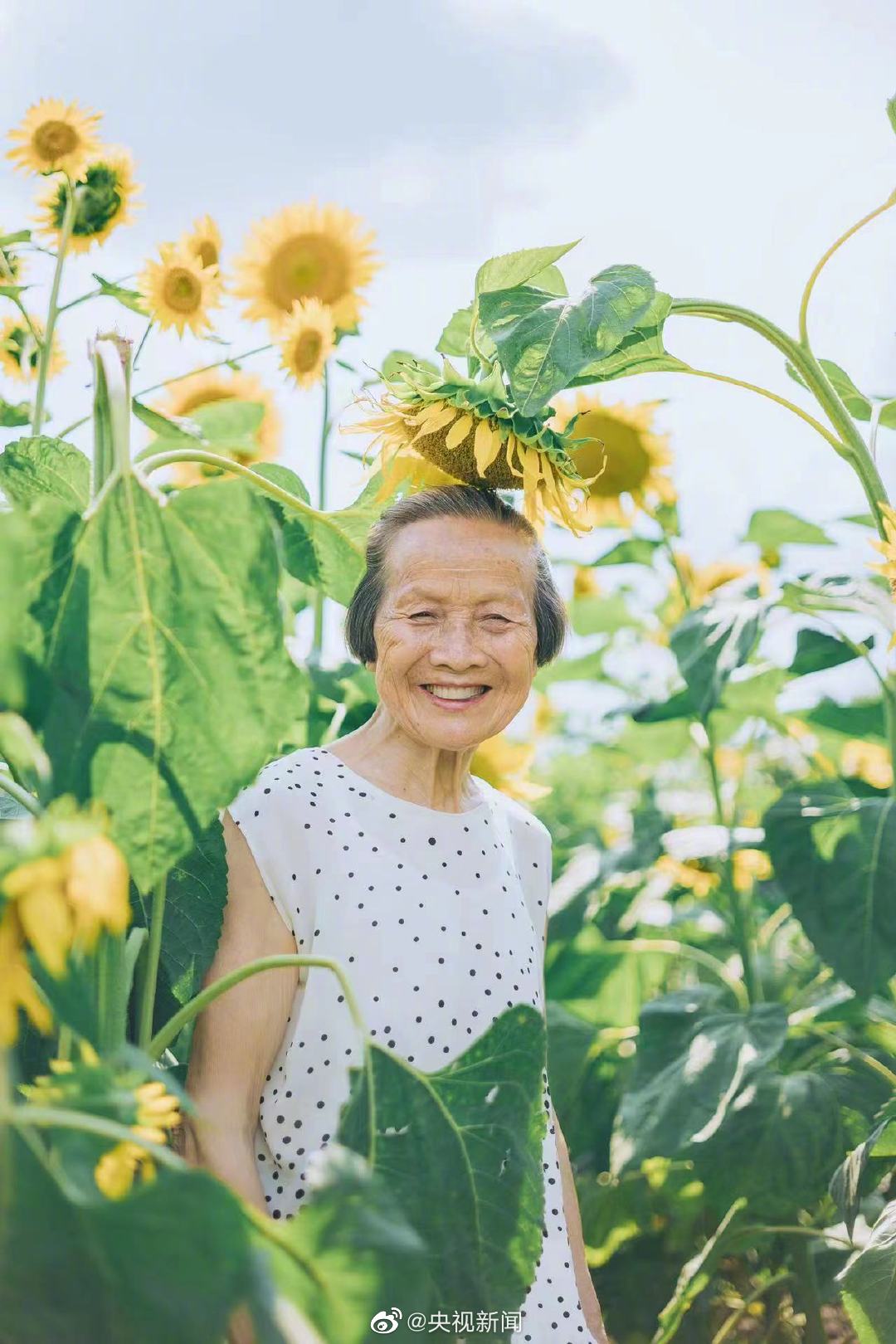 孫娘が撮影した80歳おばあちゃんの「癒し系写真」