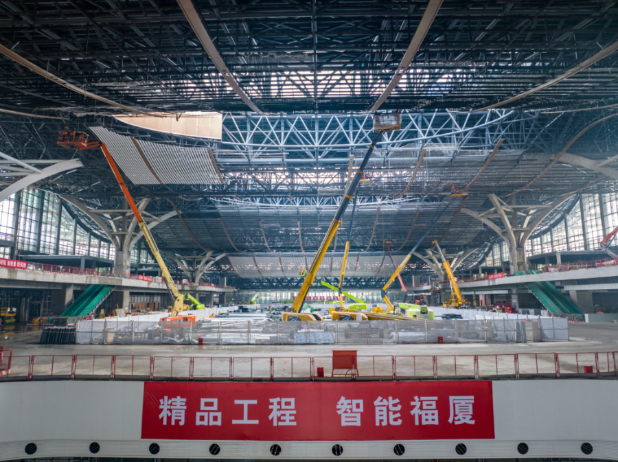 高速鉄道駅のスマート天窓が厦門に登場　太陽の方向を正確に追跡