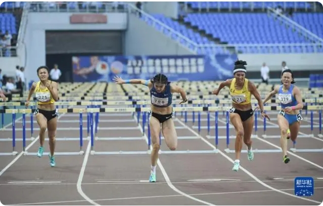 女子100ｍハードルで呉艶妮選手が優勝　中国・全国陸上競技選手権