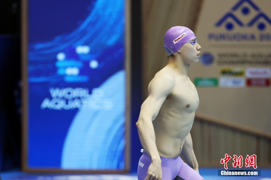 男子50メートル平泳ぎで中国の覃海洋選手が決勝進出　世界水泳選手権2023福岡大会